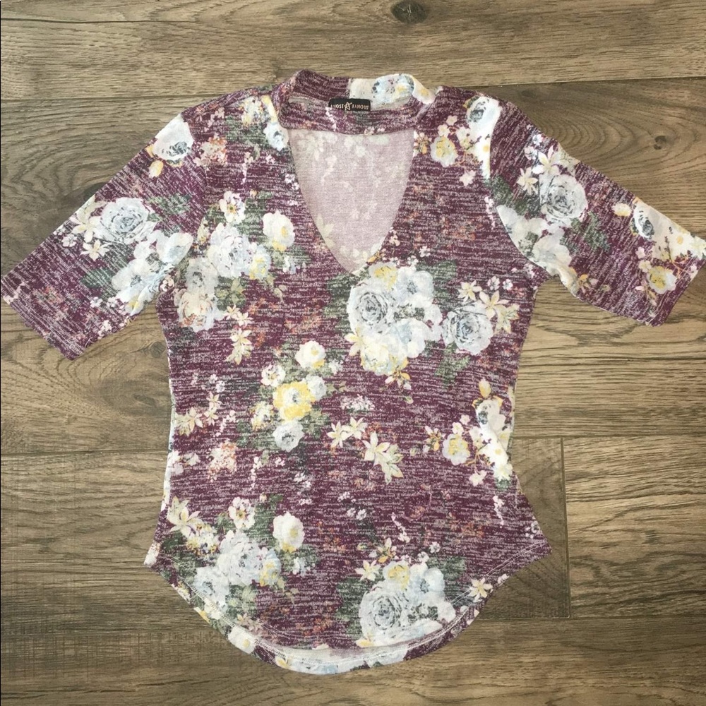 Flowery Top V-Neck